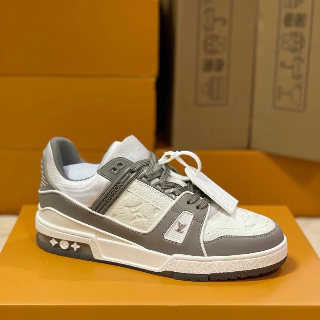 白灰 白灰