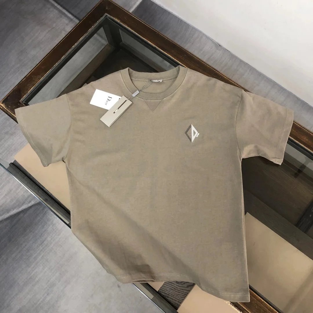9 9