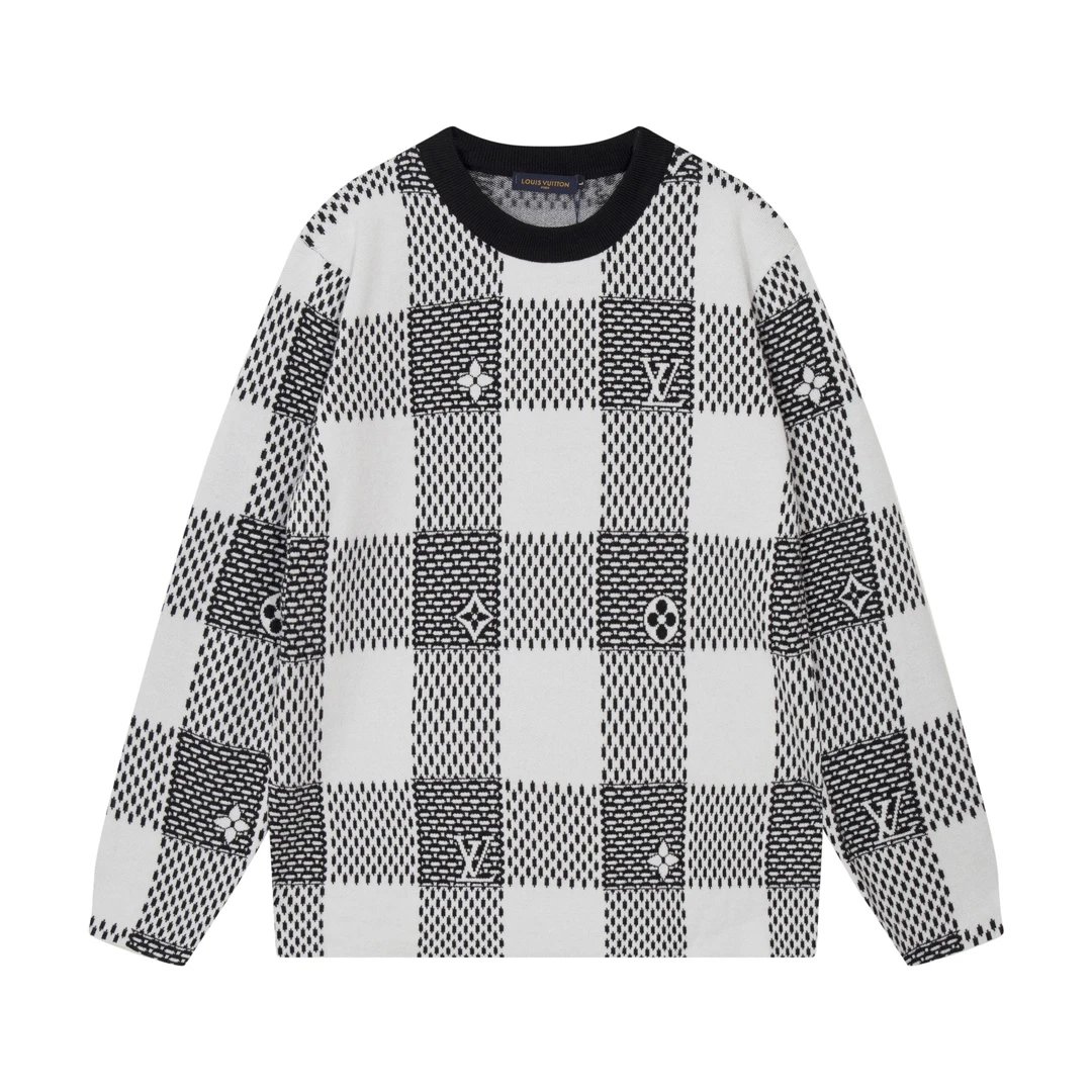 8 8
