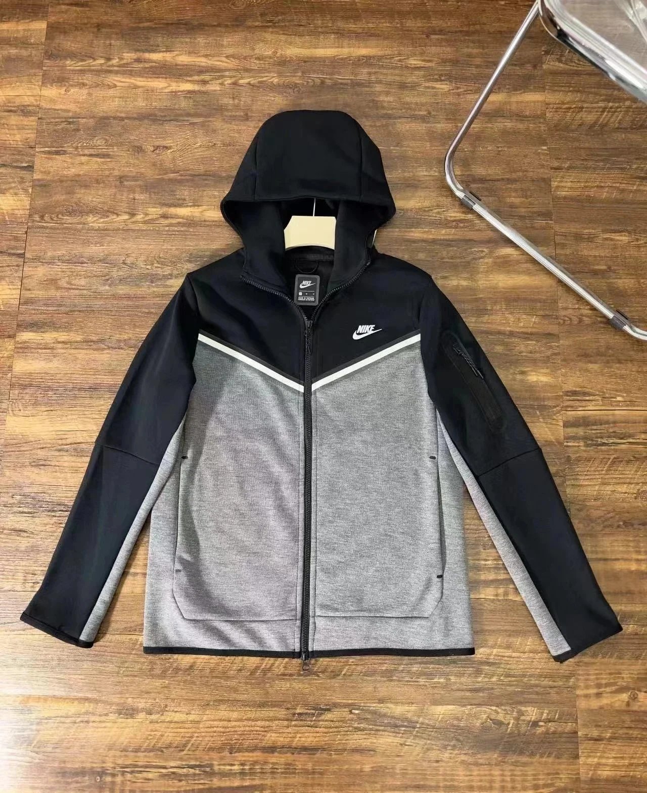 40 40