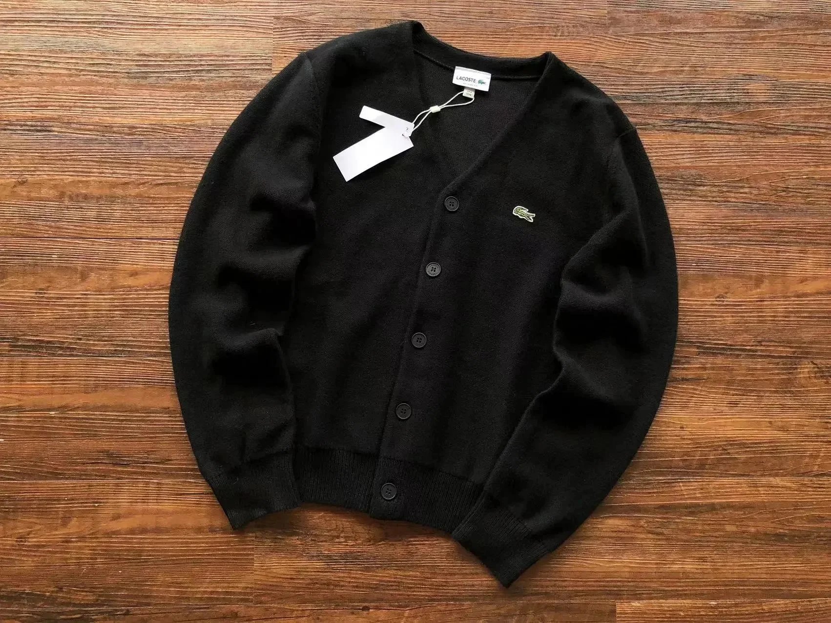 7 7