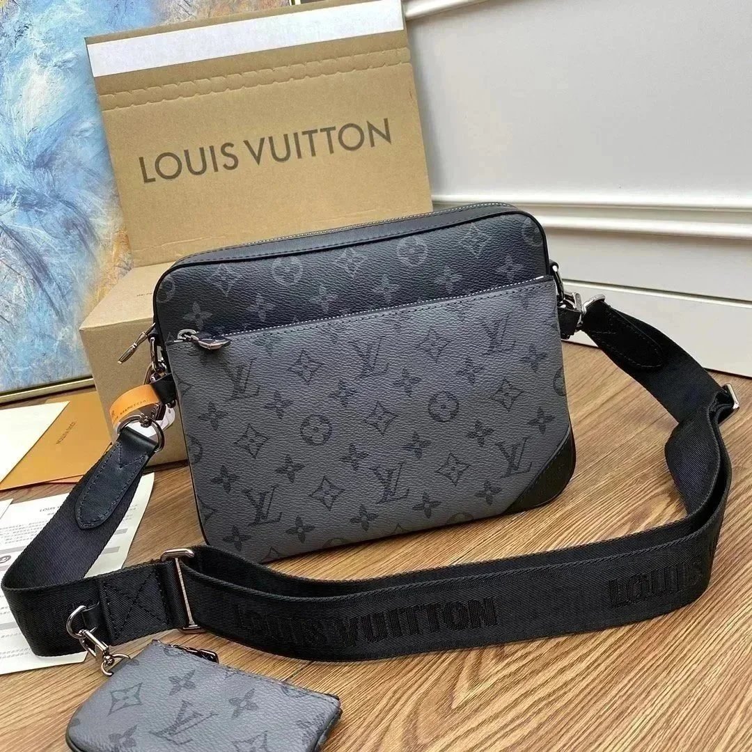 9 9