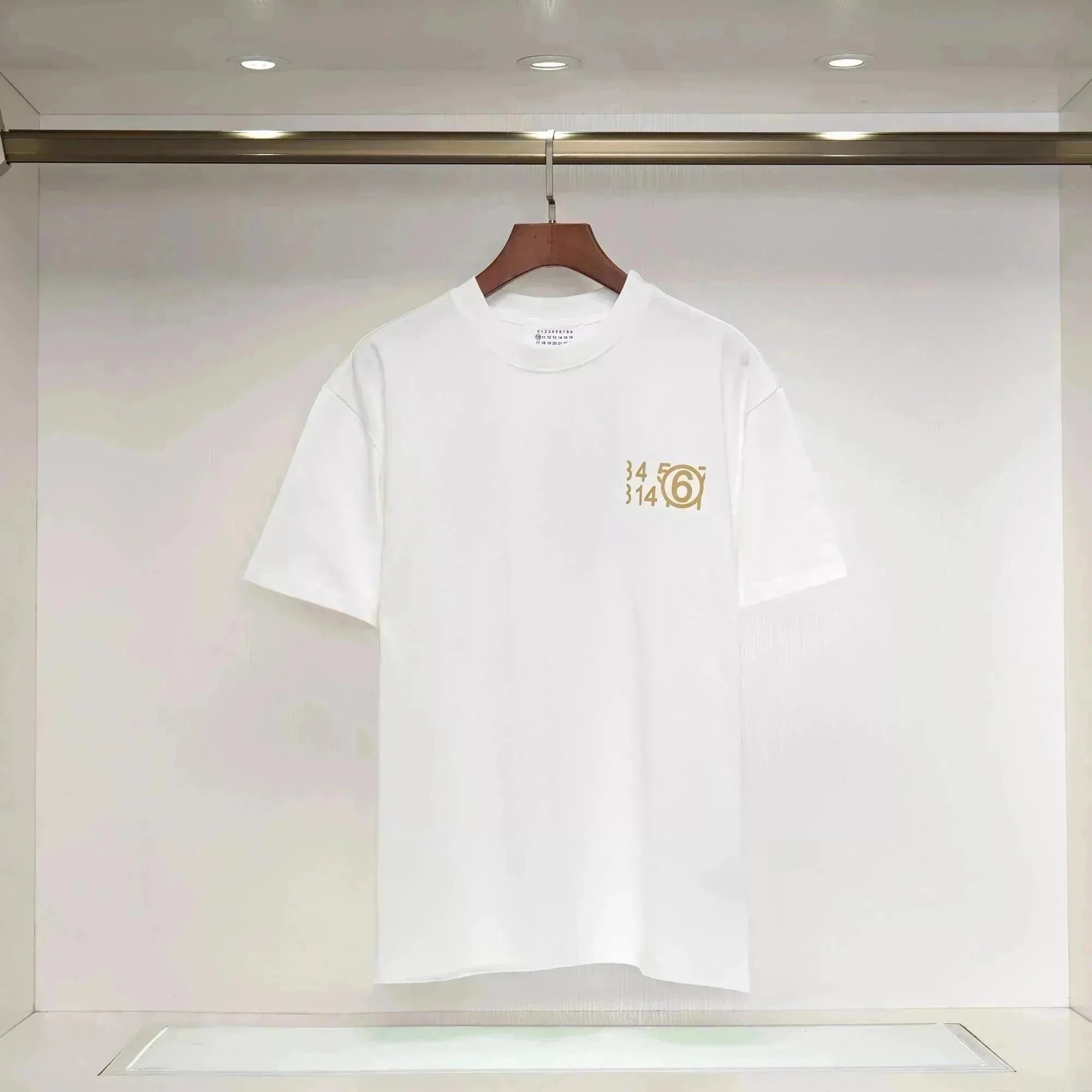 白色数字简约005 白色数字简约005