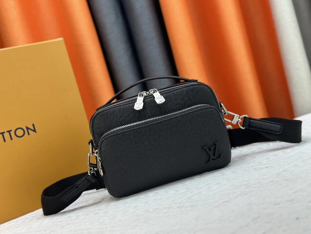 3 3