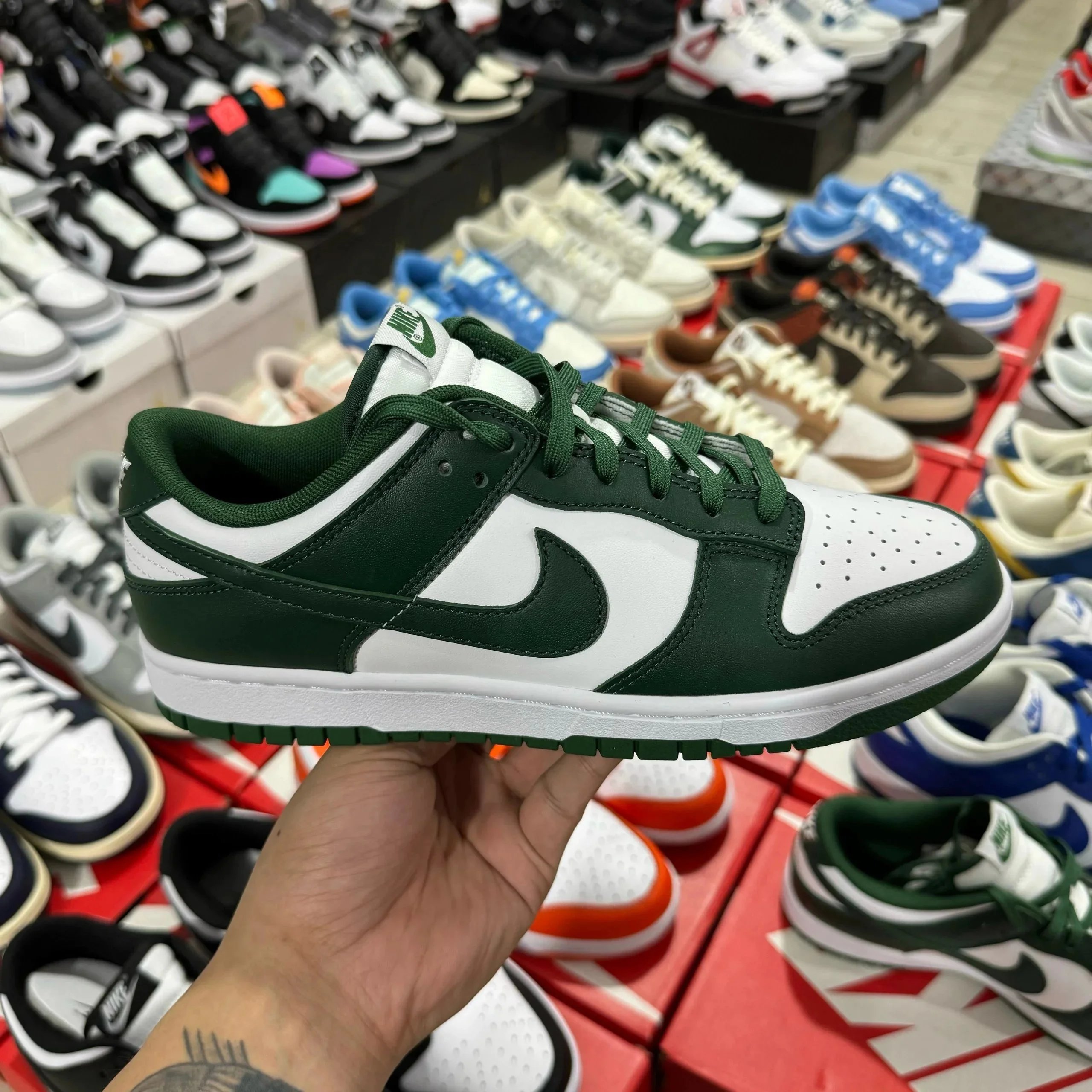 白绿 白绿