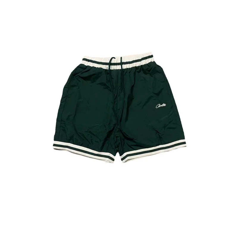 墨绿色 墨绿色