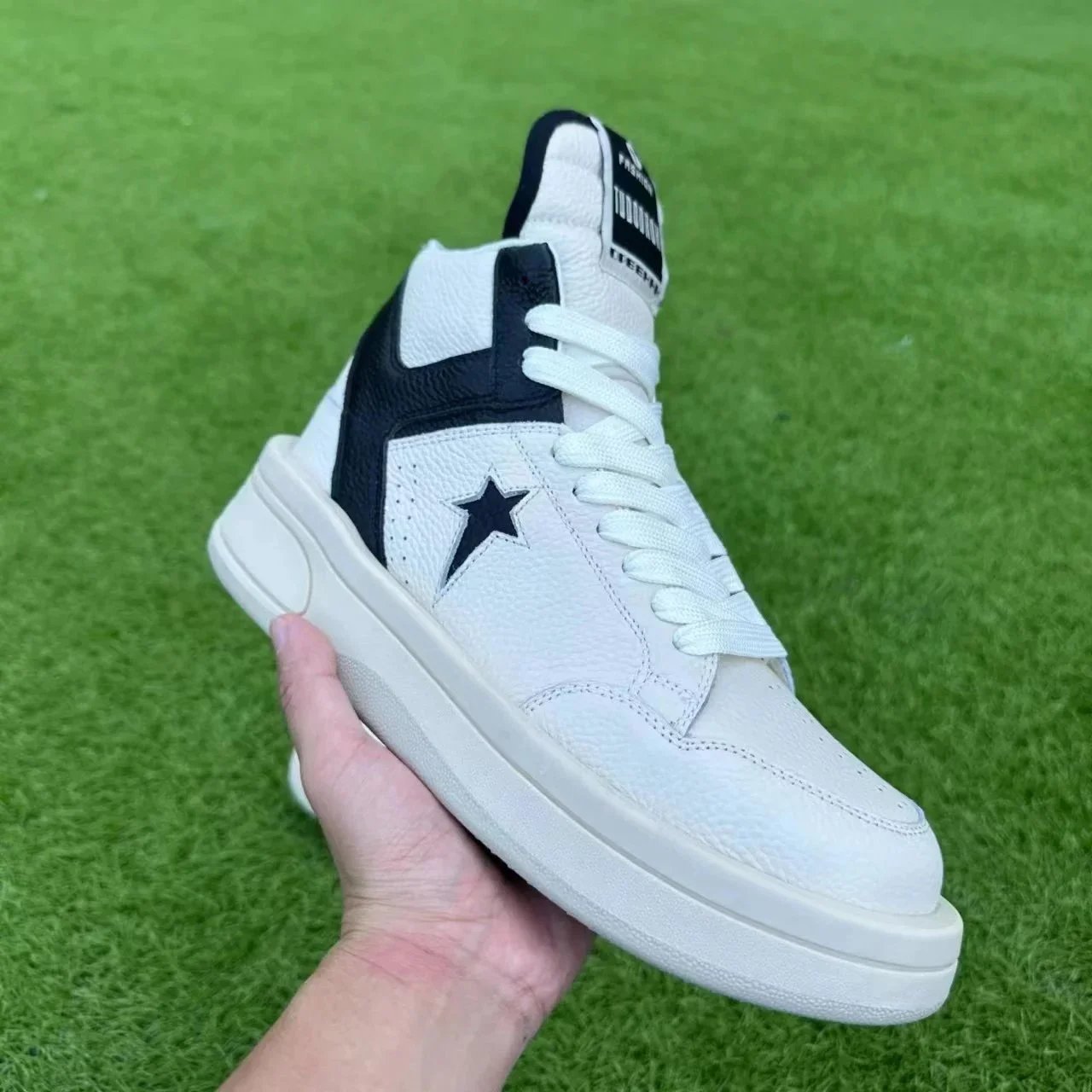 6 white 6 white