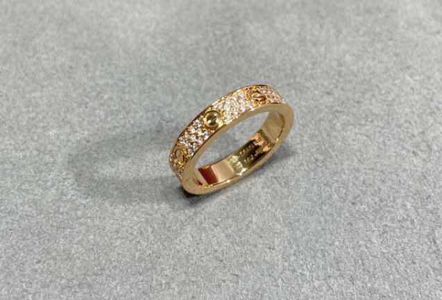 3 3