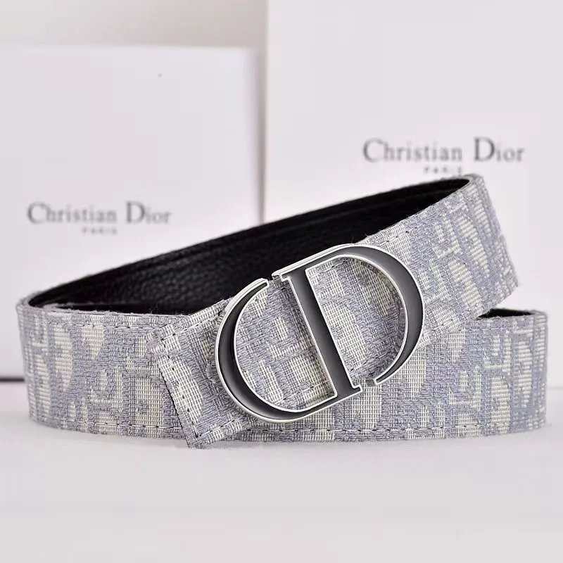 4 4