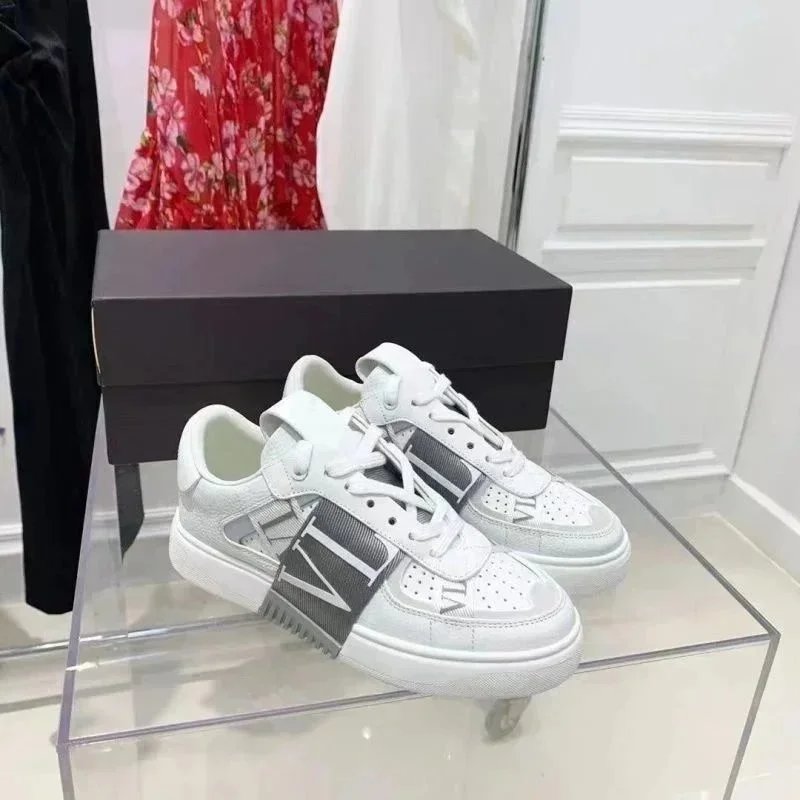 7 7
