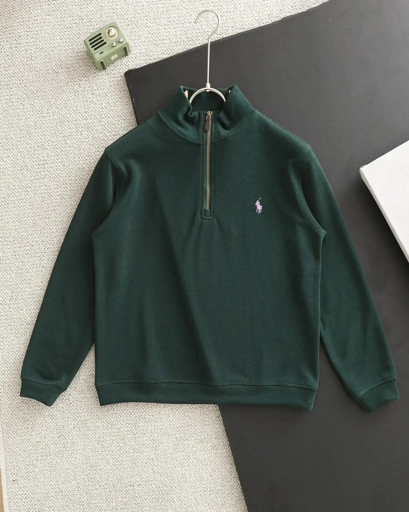 25 25