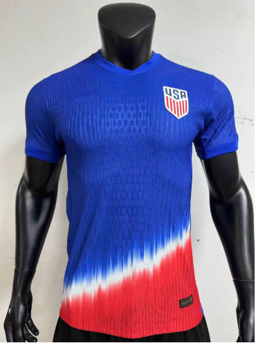 M 客红蓝拼 M 客红蓝拼
