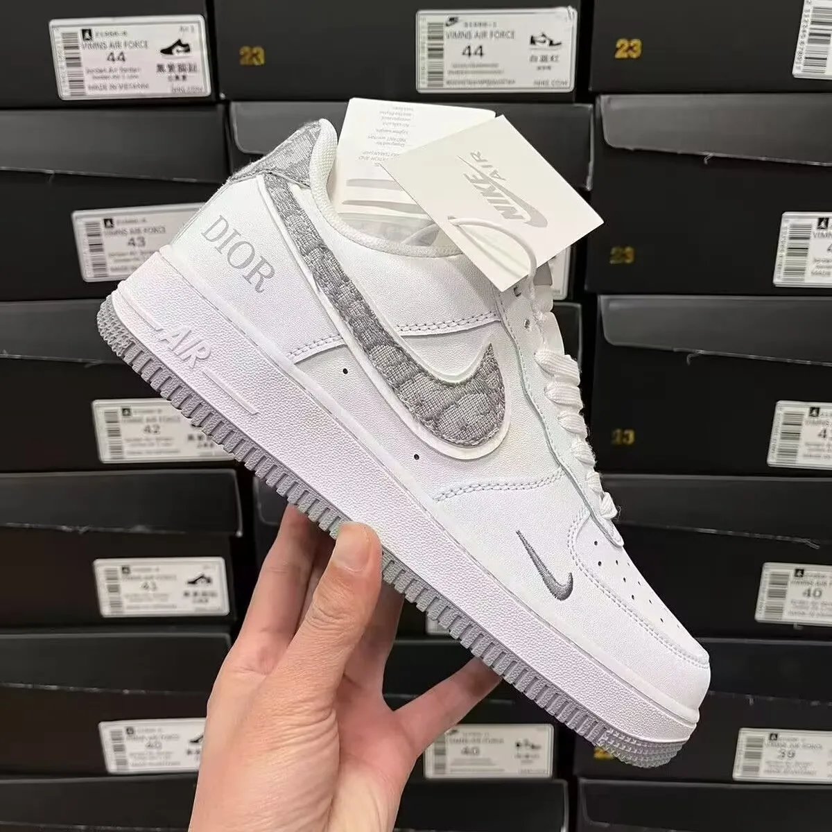 10 10