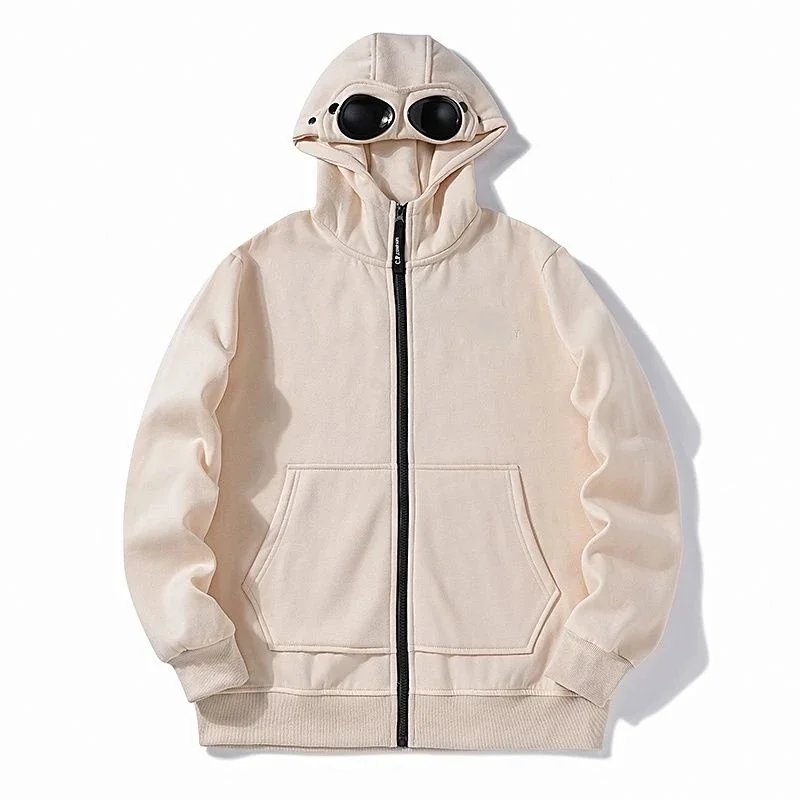 01 01