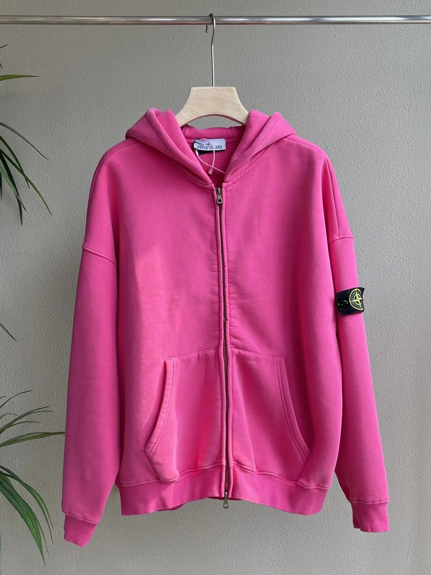 38 38