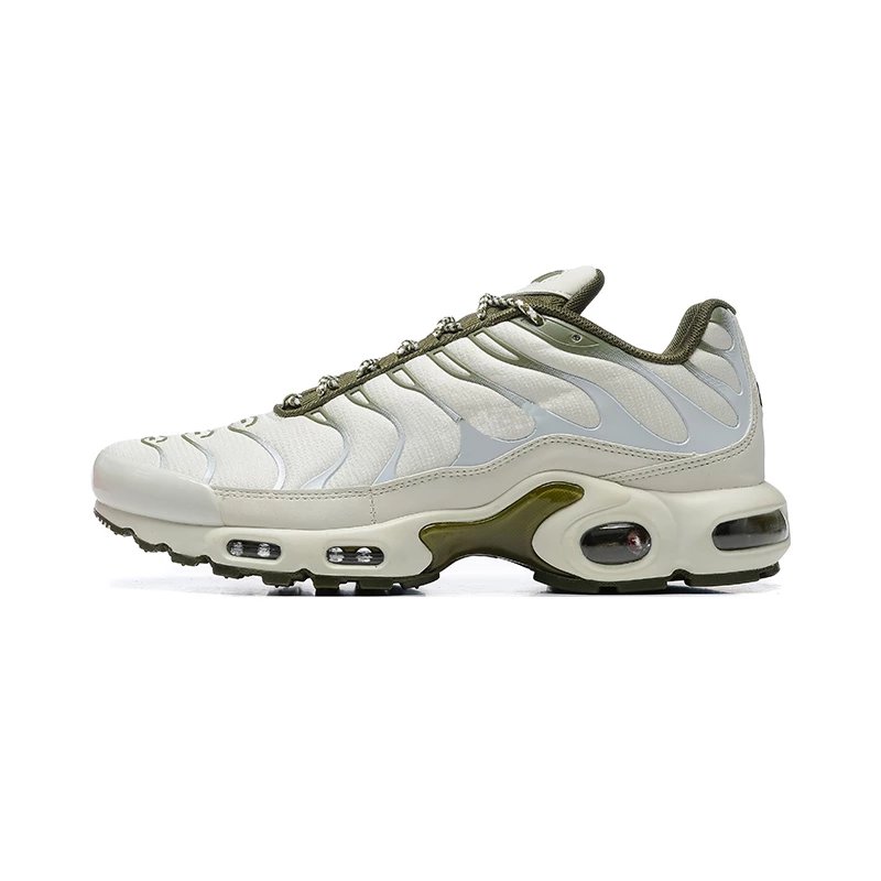 白军绿 白军绿