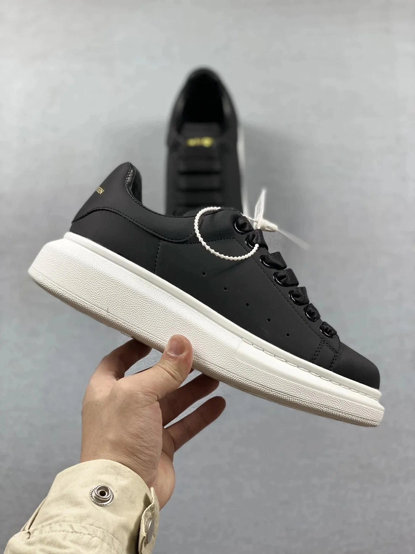 16 16